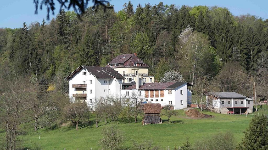 Landhaus Waldfrieden Lassnitzhoehe Екстериор снимка