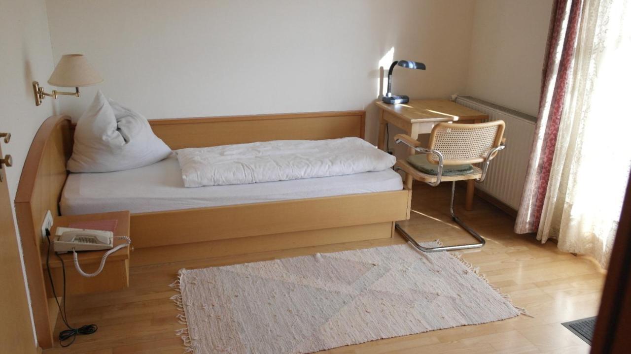 Landhaus Waldfrieden Lassnitzhoehe Стая снимка